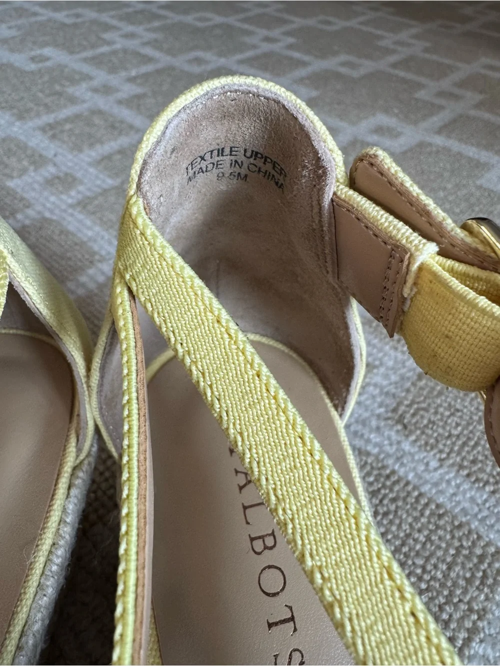 Talbots Lyndsay Strappy Espadrille Wedge Sandals Lemon Chiffon Yellow 9.5